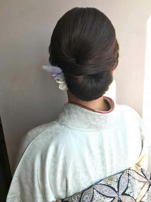 髪型 ロング シニヨン