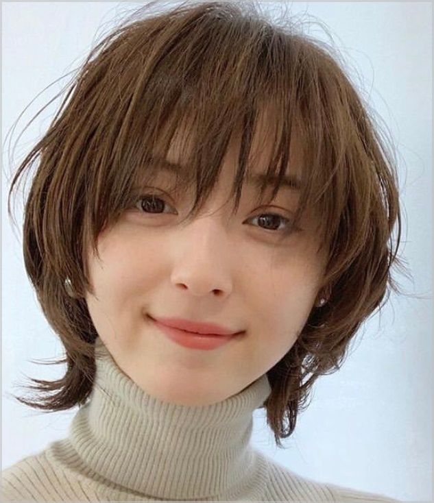 【令和ウルフ】おしゃれなウルフヘアの芸能人・女優の髪型！かわいい髪型の画像まとめ！ Aoiro Blog