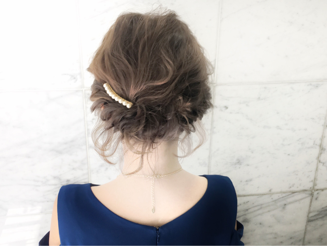 結婚式の二次会髪型♡華やかヘアアレンジを一挙ご紹介！【HAIR】